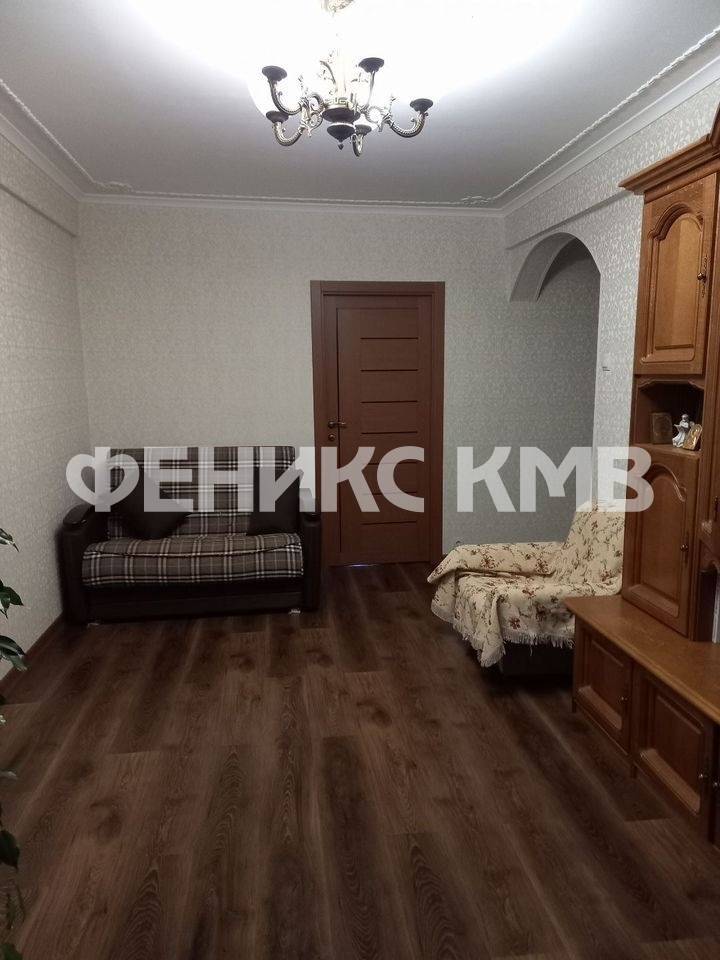 photo_5375481334694277124_y