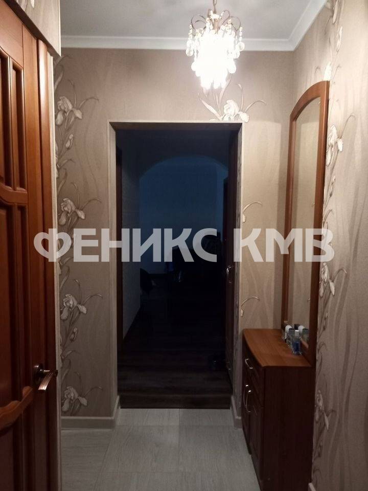 photo_5375481334694277134_y