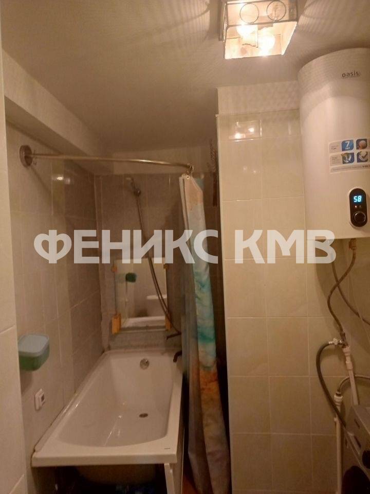 photo_5375481334694277169_y