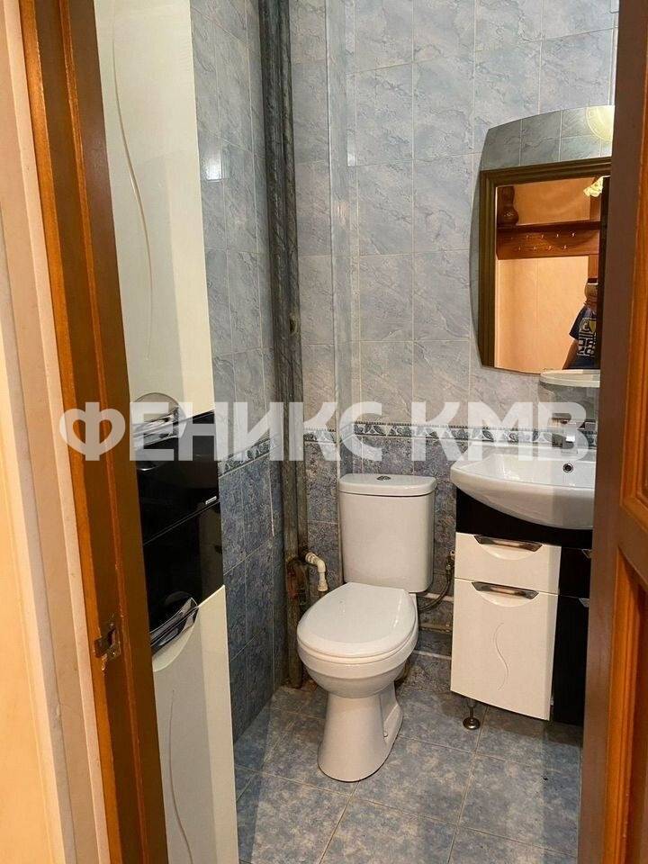 photo_5375481334694277296_y