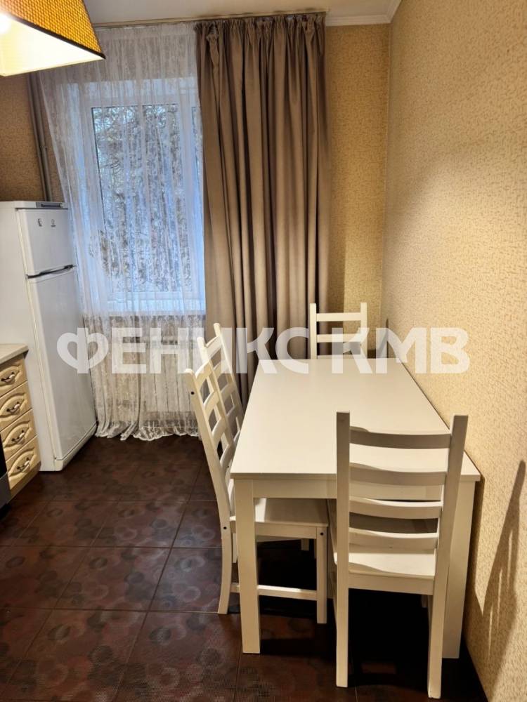 59cfe3fd-2835-4c77-be9e-fe25ed401bf2