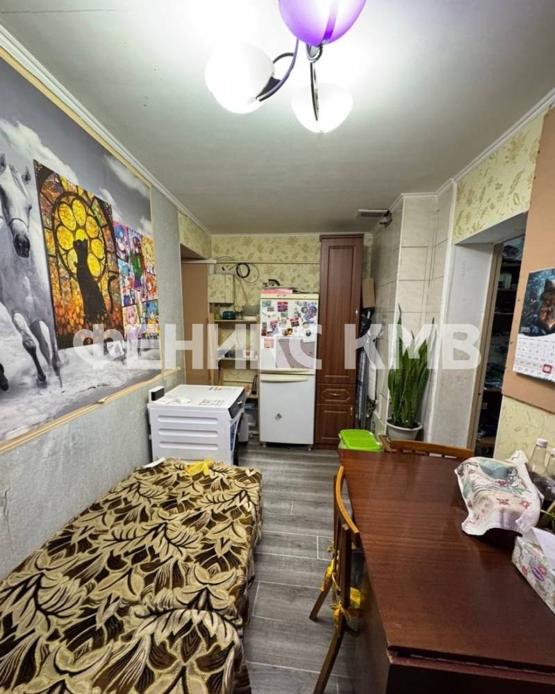 bf93ed20-d412-4c82-a8ef-5593442d301c