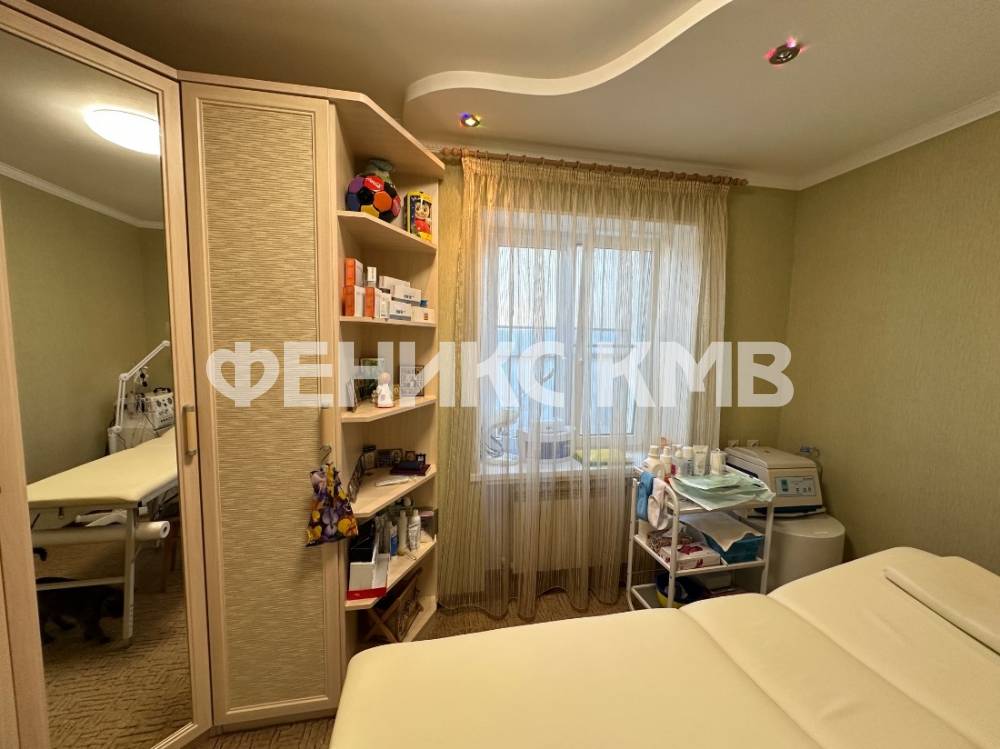 Спальня (рабочий кабинет)