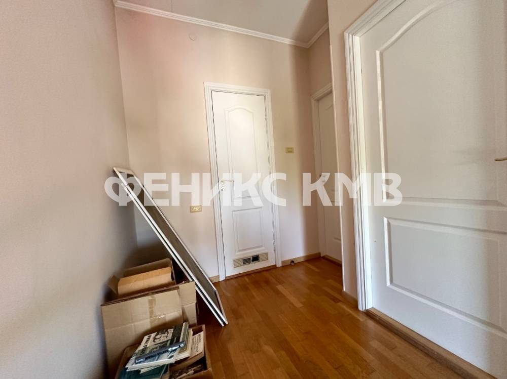 Коридор на 2 этаже