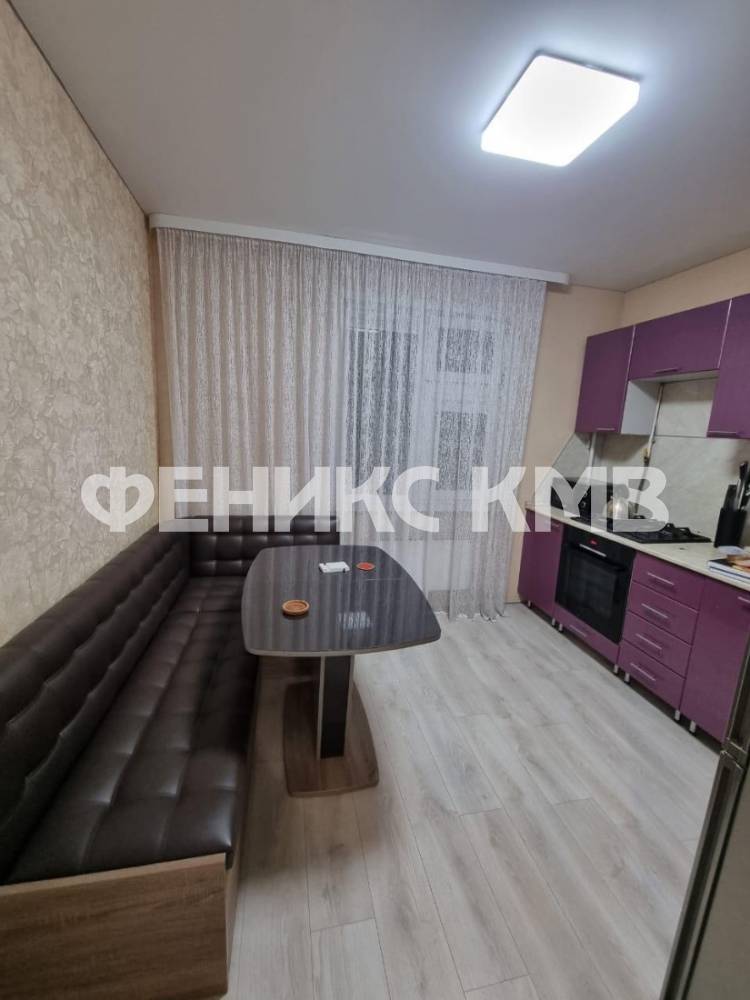 6cbbf8dc-7290-413d-907a-60f55587a1a3