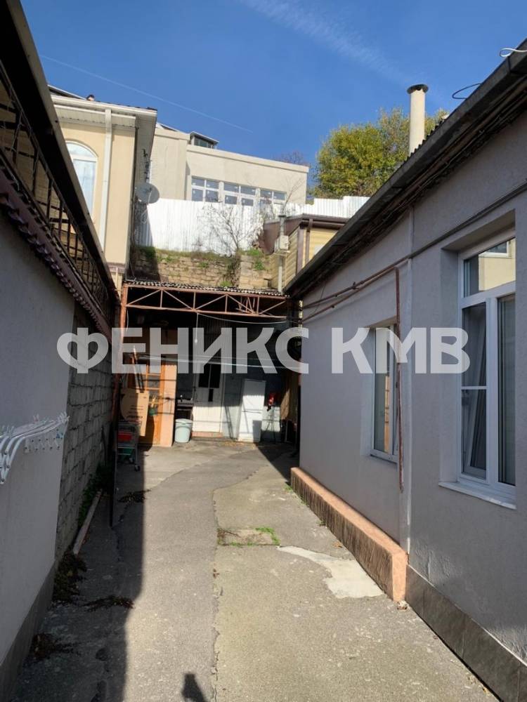 77c126f5-fc28-4c10-a809-13cb90b47ef7