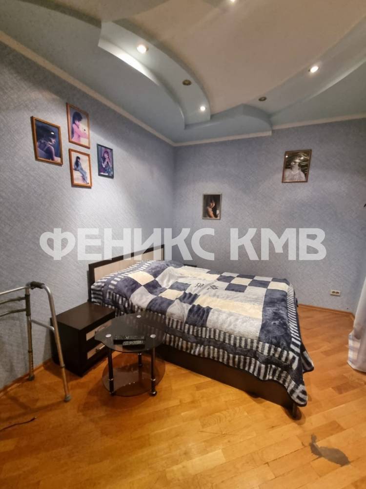 b27af751-d1c2-4161-8d30-d58a1c623dd6