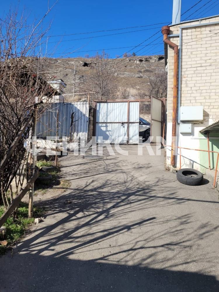 1b85b738-e357-4e20-ba0d-3547b1b00488