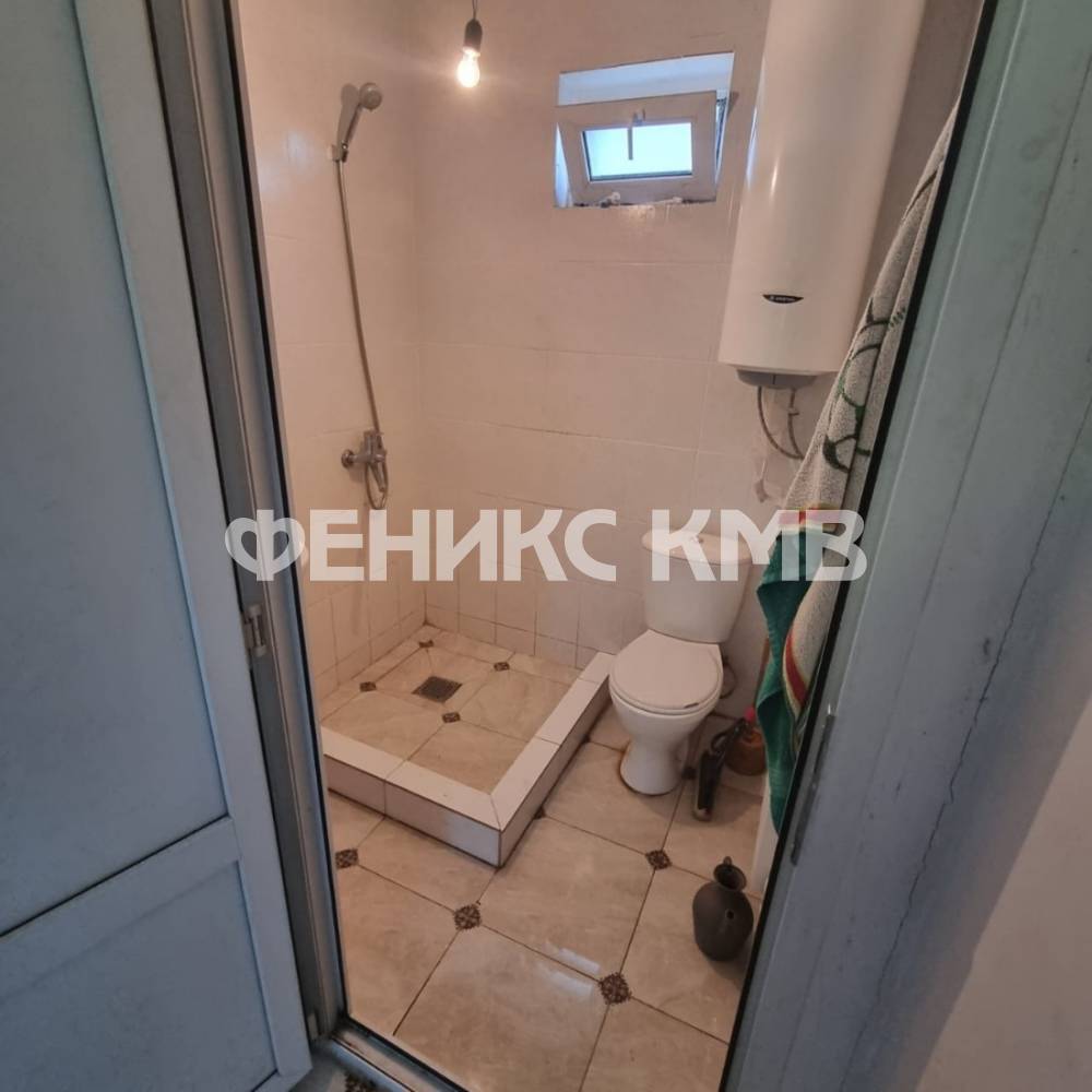 f18304c0-a375-4242-87b1-6ee85b65316c