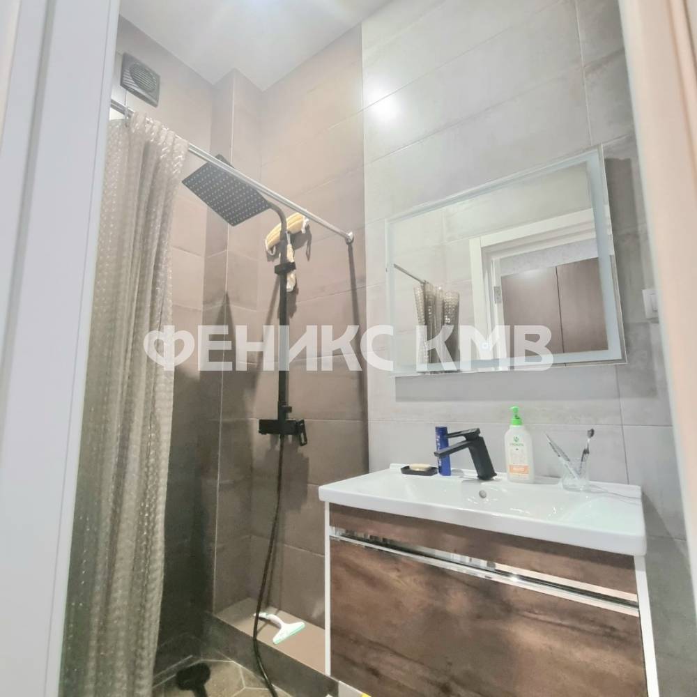 9bcd19e4-f480-45cc-82cd-6e888a81ab01