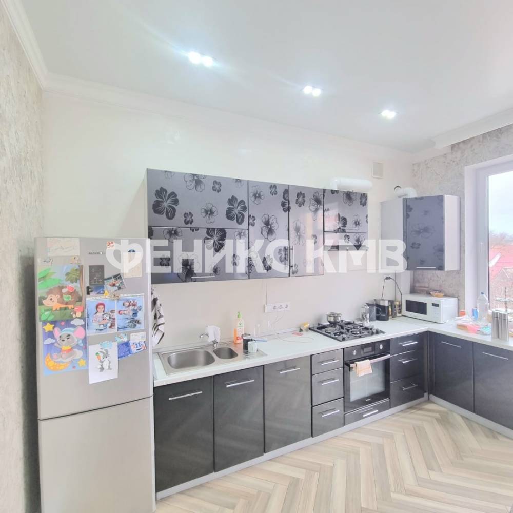 8bb32ca1-0051-45b8-b73c-c39f5872f8de