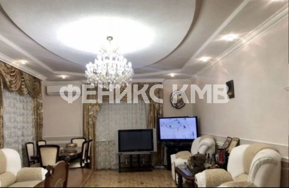 d656a3c3-693b-42c9-9ce0-97e13ff56a16