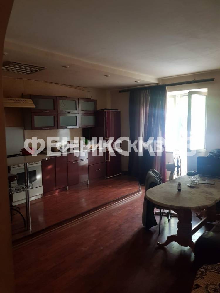 e55e7e2b-5fd6-45a5-b94a-81f425c85155