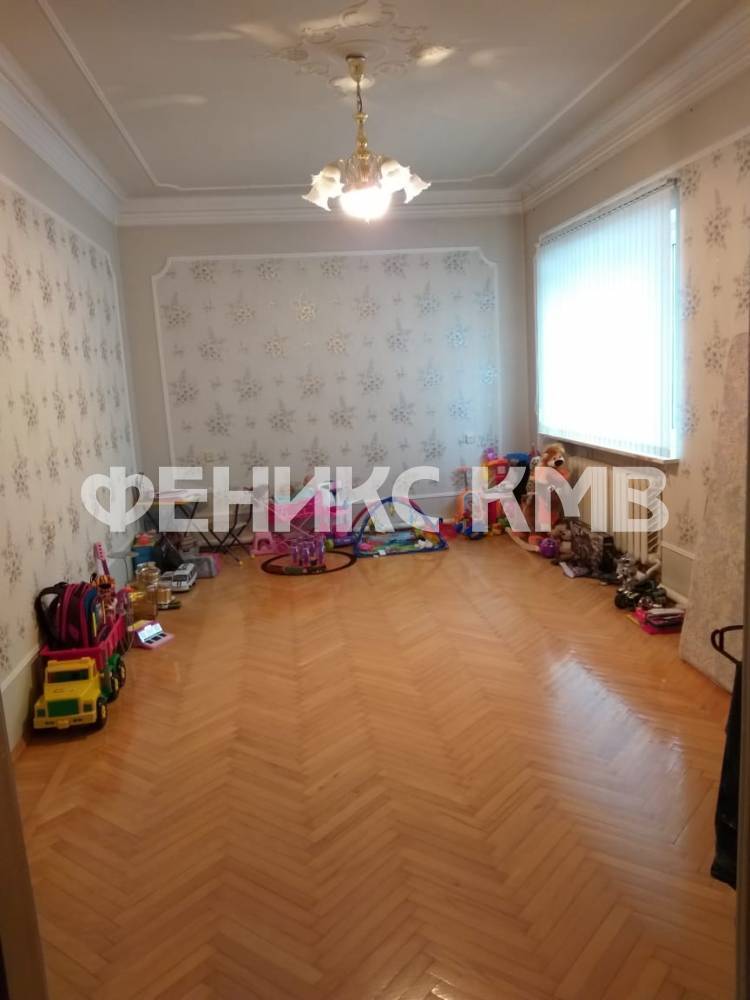 6e7bb9db-1eb9-43e1-9ccc-34165380b53f