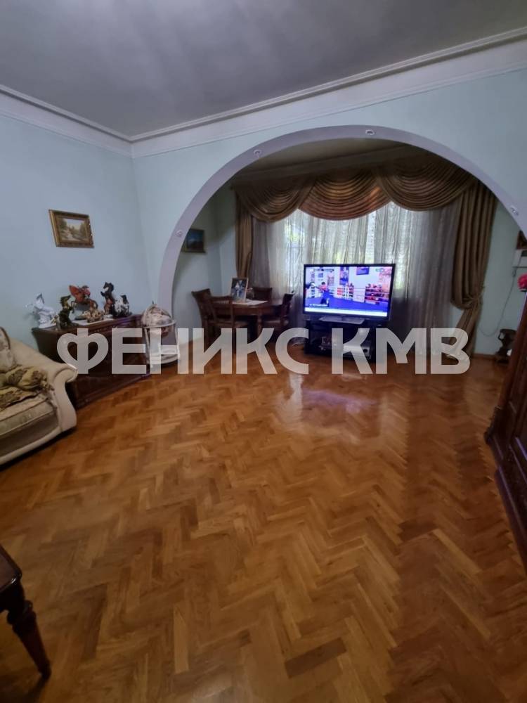 144b74e3-ffa2-47aa-a8bf-a7a00eceffd5