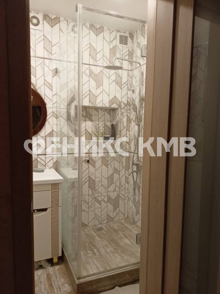 0bc0eec5-e55f-4d81-ba21-356cfd560177