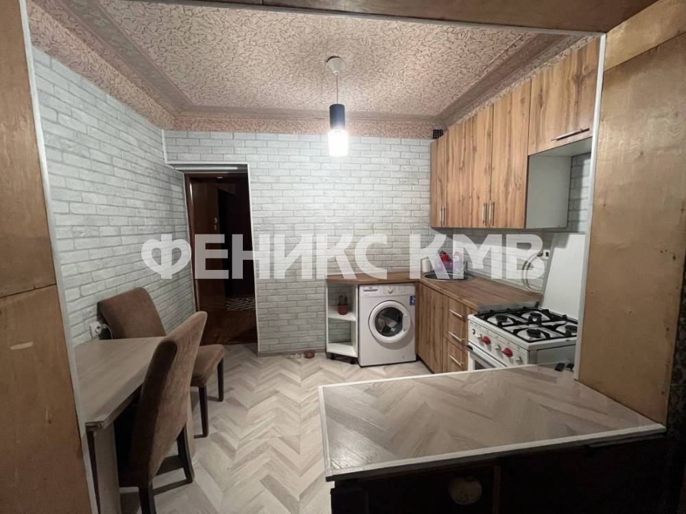 photo_5447467207073323580_y