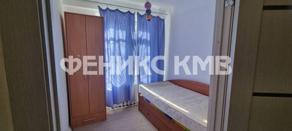 photo_5307751074825887817_y