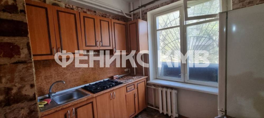 photo_5307751074825887823_y