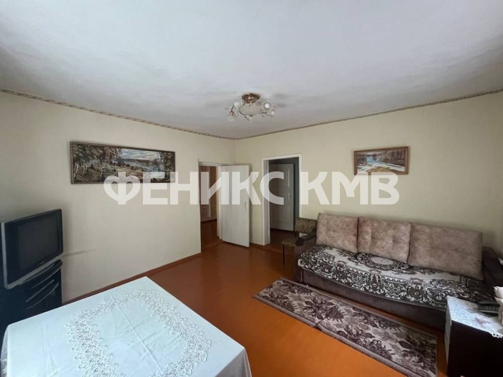 photo_5222328839642931633_y