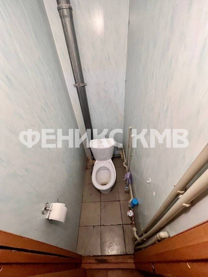 photo_5472284962628692389_y