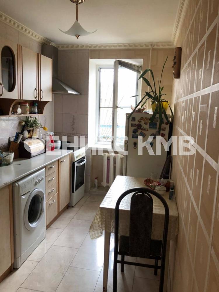 db5f60b0-6243-451b-b6fd-f41651763b3b